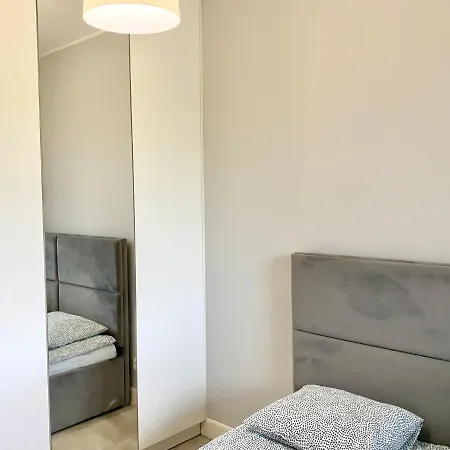 Project Comfort Zeromskiego 1/7 Metro Slodowiec Apartmán *